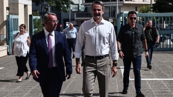 Στο υπουργείο Μεταφορών ο Κυριάκος Μητσοτάκης