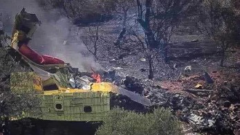 Συντριβή Canadair στην Κάρυστο: νεκροί οι δύο πιλότοι - Τριήμερο πένθος στις Ένοπλες Δυνάμεις