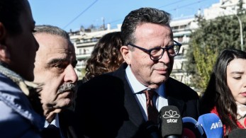Γιώργος Κύρτσος: πολυλογάς του τίποτα Γιώργος Κύρτσος: πολυλογάς του τίποτα