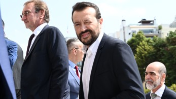 Τα χύμα και τα... τσουβαλάτα του ΣΥΡΙΖΑ: στην κούρσα διαδοχής και ο Παππάς;