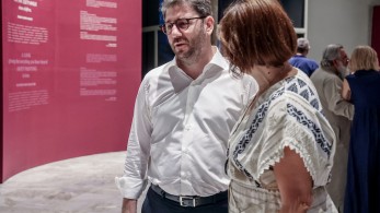 Ο ΣΥΡΙΖΑ πονοκεφαλιάζει τον Ανδρουλάκη