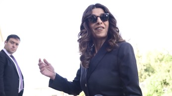 Πόπη Τσαπανίδου: αφού εξαφανίστηκε μετά παραιτήθηκε