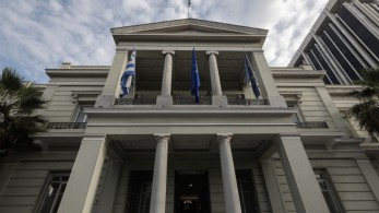 Διπλωματικές πηγές: ανεπίτρεπτοι εθνικισμοί από τον πρόεδρο της Αλβανίας