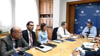 Χρυσοχοΐδης: οι αρμοδιότητες που ανέθεσε σε Αγαπηδάκη, Θεμιστοκλέους και Βαρτζόπουλο