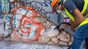 Μικρο-εγκληματικότητα: η Θεωρία των Σπασμένων Παραθύρων Μικρο-εγκληματικότητα: η Θεωρία των Σπασμένων Παραθύρων