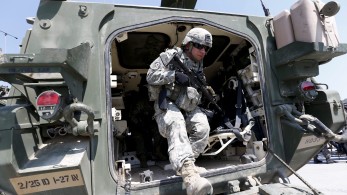 ΗΠΑ: κυρώσεις σε τρεις εταιρείες που εξόπλιζαν τη Ρωσία μέσω Β. Κορέας