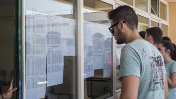 Πανελλαδικές: ανακοινώθηκαν οι βάσεις - Αναλυτικά τα αποτελέσματα