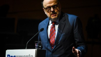 Αντώναρος: Κακό είναι να φέρνεις κάτι από την Αμερική; Γιορτάζουμε τον Αγ. Βαλεντίνο που είναι «αμερικανιά»