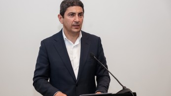 Λευτέρης Αυγενάκης: Άμεση αποζημίωση των πυρόπληκτων παραγωγών