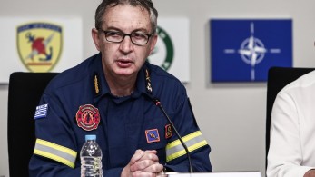 Φωτιές - Αρχηγός Πυροσβεστικής: «Τρίγωνο του Διαβόλου» η θερμοκρασία, η ξηρασία και οι άνεμοι