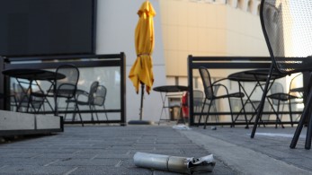 ΕΛΑΣ:  «Είχαν Έλληνες συνεργούς» λέει η ανακοίνωση για την επιδρομή των Κροατών χούλιγκαν στη Νέα Φιλαδέλφεια