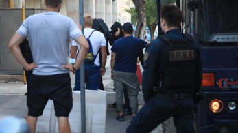 ΕΛΑΣ: Στα ίχνη του δολοφόνου του 29χρονου φιλάθλου της ΑΕΚ - Από «κόσκινο» οι καταθέσεις και των 105 συλληφθέντων