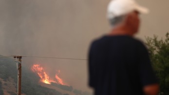 Φωτιά στην Αλεξανδρούπολη: μάχη να ανακοπεί η πορεία προς τον οικισμό της Δαδιάς