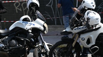 Μενίδι: δύο προσαγωγές υπόπτων για εμπρησμό - Είχαν 19 αναπτήρες και δύο σπρέι Μενίδι: δύο προσαγωγές υπόπτων για εμπρησμό - Είχαν 19 αναπτήρες και δύο σπρέι