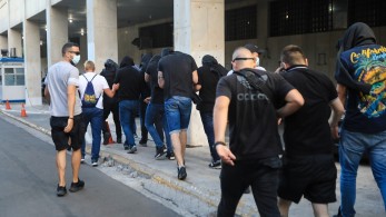 Οι καλοί χούλιγκαν του ΚΚΕ και το όπλο της αδιαφορίας