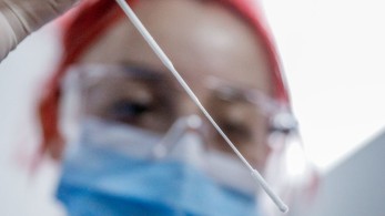 Κορωνοϊός: τι γνωρίζουμε για τις νέες παραλλαγές - Το φθινόπωρο τα νέα εμβόλια στην Ελλάδα