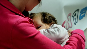 Κύκλωμα εμπορίας βρεφών: Παύθηκε o πρόεδρος της Εθνικής Αρχής Υποβοηθούμενης Αναπαραγωγής