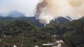 Τενερίφη-πυρκαγιές: 26.000 άνθρωποι απομακρύνθηκαν από τα σπίτια τους