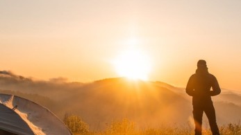 Κάθε πέρσι και καλύτερα; Οχι!