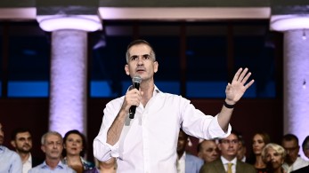 Κώστας Μπακογιάννης: Δουλεύω σαν να βρίσκομαι μία ψήφο πίσω
