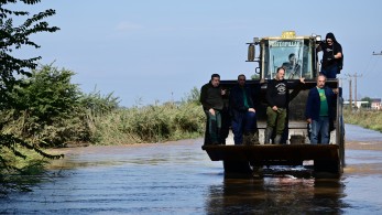 Δήμος Πειραιά: συγκέντρωση ειδών πρώτης ανάγκης για τους πληγέντες από την κακοκαιρία