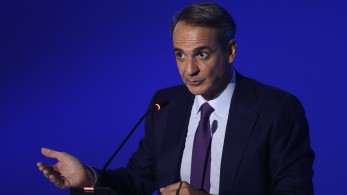 Κυριάκος Μητσοτάκης για τα σενάρια «μετακόμισης» του στην ΕΕ: Δεν πάω πουθενά Κυριάκος Μητσοτάκης για τα σενάρια «μετακόμισης» του στην ΕΕ: Δεν πάω πουθενά