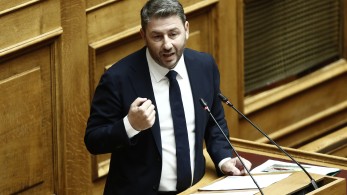 Ανδρουλάκης: «Το νομοσχέδιο για τα ομόφυλα ζευγάρια θα έπρεπε να έρθει μετά τις ευρωεκλογές»