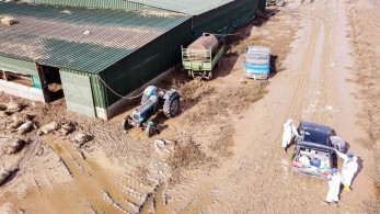 Θεσσαλία: μειώνεται το νερό, άνοιξε η ΠΑΘΕ - Κλειστά τα σχολεία