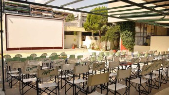 Ποιες επιχειρήσεις ανοίγουν σήμερα