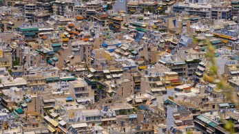 Στο “τραπέζι” κυβέρνησης – θεσμών η επιδότηση 330.000 στεγαστικών δανείων