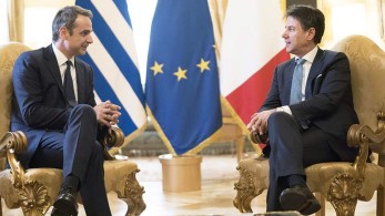 Τηλεφωνική συνομιλία Μητσοτάκη – Κόντε: Σημαντικό βήμα για την ΕΕ το Ταμείο Ανάκαμψης