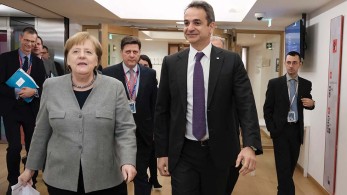 Ταμείο Ανάκαμψης: Μαχαίρι και πεπόνι η Μέρκελ – Η μπάλα στα πόδια του Μητσοτάκη!