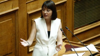 Ποια θα… σκίσει η Γιαννακοπούλου;