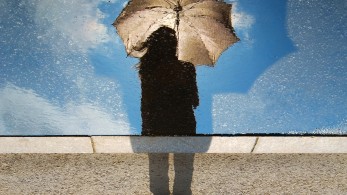 Καιρός: Βροχές και σήμερα – Βελτίωση από αύριο