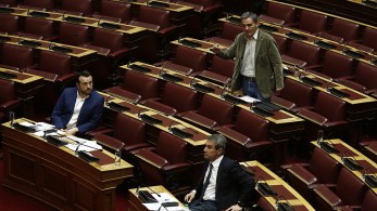 Το… τριώροφο του Τσακαλώτου
