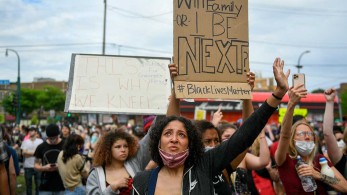 Η αστυνομική βία σκοτώνει 1 στους 1.000 μαύρους στις ΗΠΑ