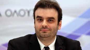 “Σαμποτάρουν” τον Πιερρακάκη