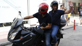 Άσε μας, ρε Κασσελάκη