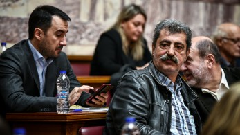 ΣΥΡΙΖΑ: άγριος καβγάς Πολάκη-Χαρίτση στη συνεδρίαση των τομεαρχών ΣΥΡΙΖΑ: άγριος καβγάς Πολάκη-Χαρίτση στη συνεδρίαση των τομεαρχών