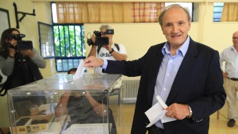 Γιατί ο Κασσελάκης διαγράφει τον Τζουμάκα: εύκολη… λύση χωρίς αντίκρισμα