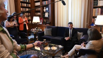 Στο Προεδρικό ο Στέφανος Κασσελάκης: συνάντηση με την Κατερίνα Σακελλαροπούλου