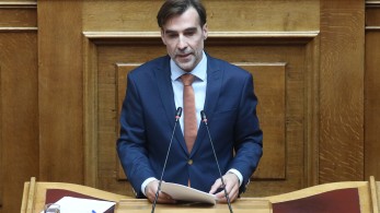 Πλεύση Ελευθερίας: η Ζωή Κωνσταντοπούλου διέγραψε τον Μιχάλη Χουρδάκη