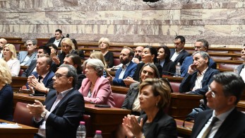 Ράγισε η νέα «βιτρίνα» του ΣΥΡΙΖΑ: Η αντιπολίτευση έστειλε μήνυμα στον Κασσελάκη