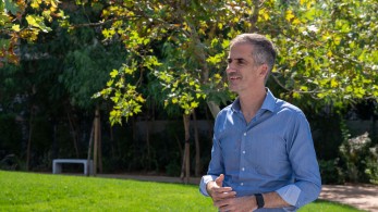 Φαβορί ο Μπακογιάννης για τον Δήμο Αθηναίων