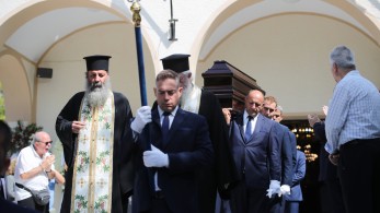 Γιάννης Ιωαννίδης: στο Παλέ για λαϊκό προσκύνημα η σορός του το μεσημέρι