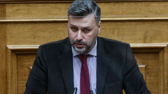 Θύμα διάρρηξης ο Γιάννης Καλλιάνος - Σοκάρει το βίντεο από τις κάμερες που ανέβασε στο Facebook