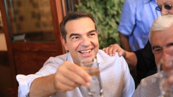 Αλέξης Τσίπρας: χάπενινγκ που… μπάζει