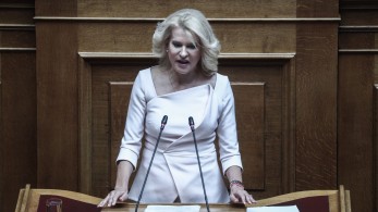 Η Τζάκρη και η (δική μας) ιώβειος υπομονή