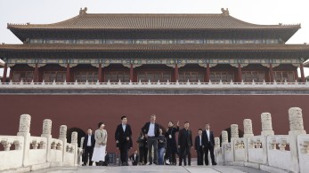 Ο Κυριάκος Μητσοτάκης στην Απαγορευμένη Πόλη στην Κίνα (φωτό)