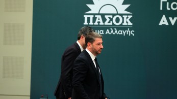 Οι δημοσκοπήσεις προβληματίζουν και το ΠΑΣΟΚ Οι δημοσκοπήσεις προβληματίζουν και το ΠΑΣΟΚ